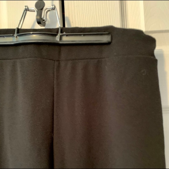 Boohoo black cropped pants (sz 14) - Picture 4 of 7